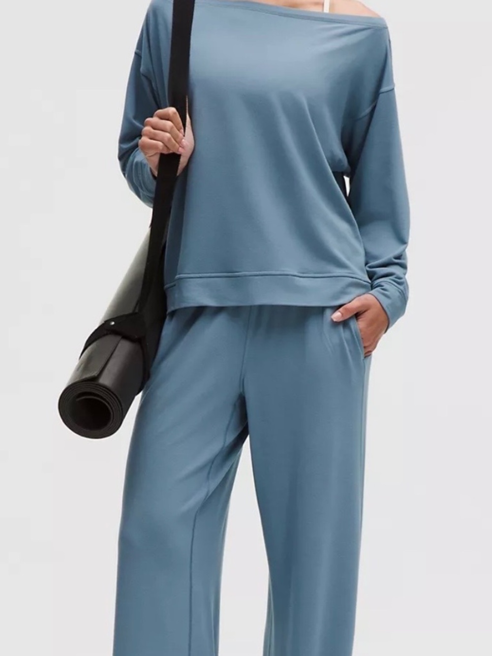 BeCalm Mid-Rise Wide-Leg Pant